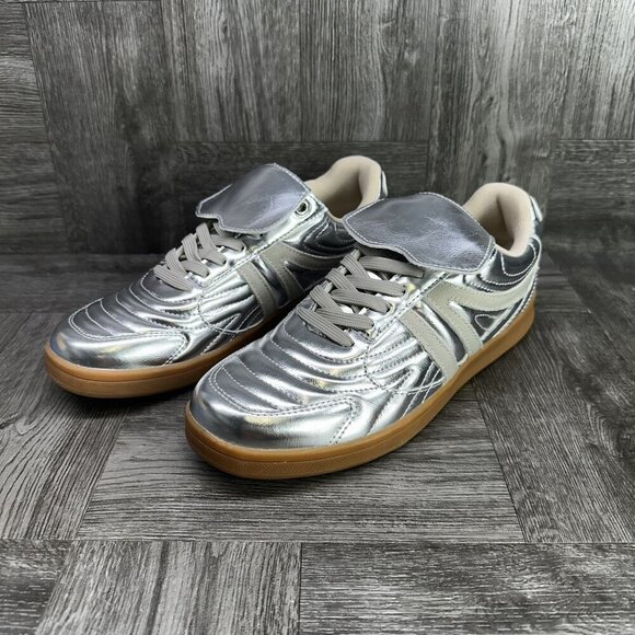 Steve Madden Madrid Women's size 7.5 Metallic Gum Bottom Shoes - Picture 3 of 8